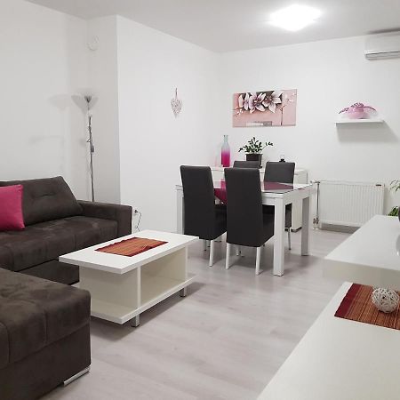 Apartment Gea 18 Нови-Сад Номер фото