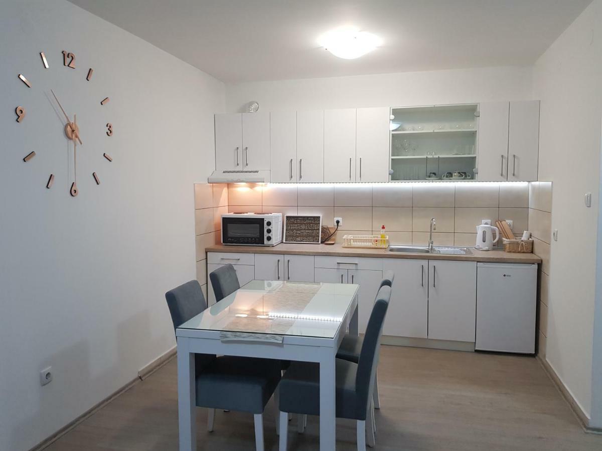 Apartment Gea 18 Нови-Сад Экстерьер фото