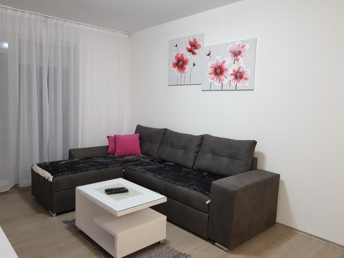 Apartment Gea 18 Нови-Сад Экстерьер фото